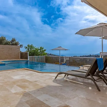 3 Bedroom - 3272 Villa